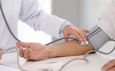 Cannabis ayudaría a reducir la hipertensión en adultos mayores